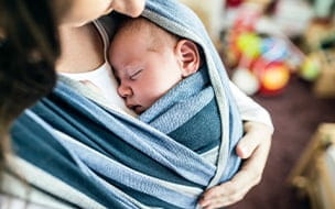 4 Ways Babywearing Helps You Bond With Your Baby