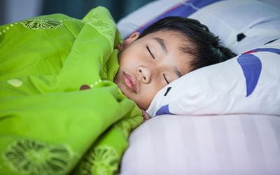 6 Tips to Get Your Child to Go to Bed