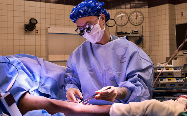 Vascular Surgery How to Apply | Graduate Medical Education | University  Hospitals | Cleveland, OH | University Hospitals
