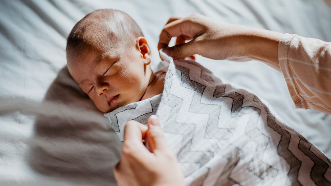 Should You Swaddle Your Newborn?