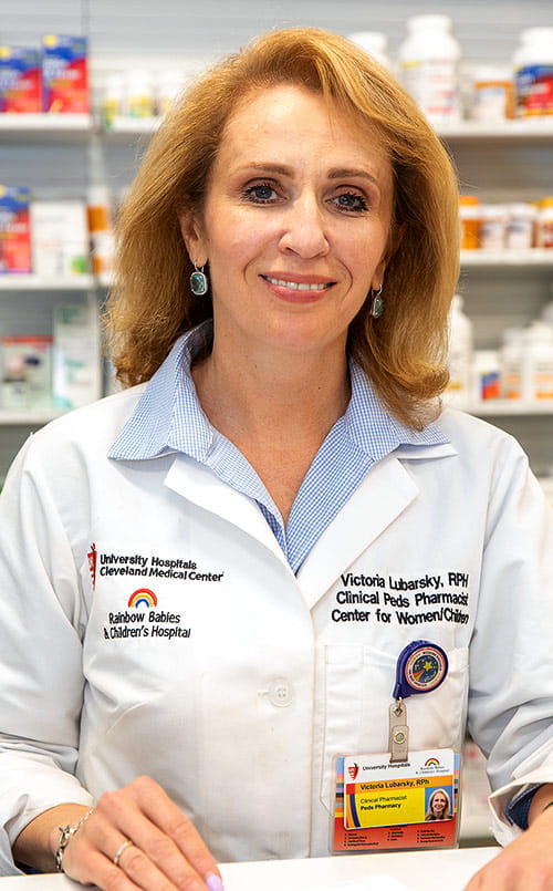 Victoria Lubarsky, RPH, working at the Gerald Zlotnik Family Pharmacy