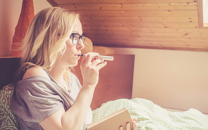 Is It Safe To Vape If You're Pregnant? | University Hospitals Is It Safe To Vape If You're Pregnant? | University Hospitals