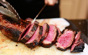 Analysis Puts New Spotlight on Health Risks of Red Meat Consumption