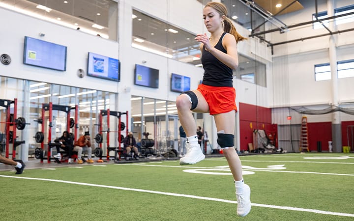 Why is Wearable Technology Important in Sports: Game-Changing Benefits