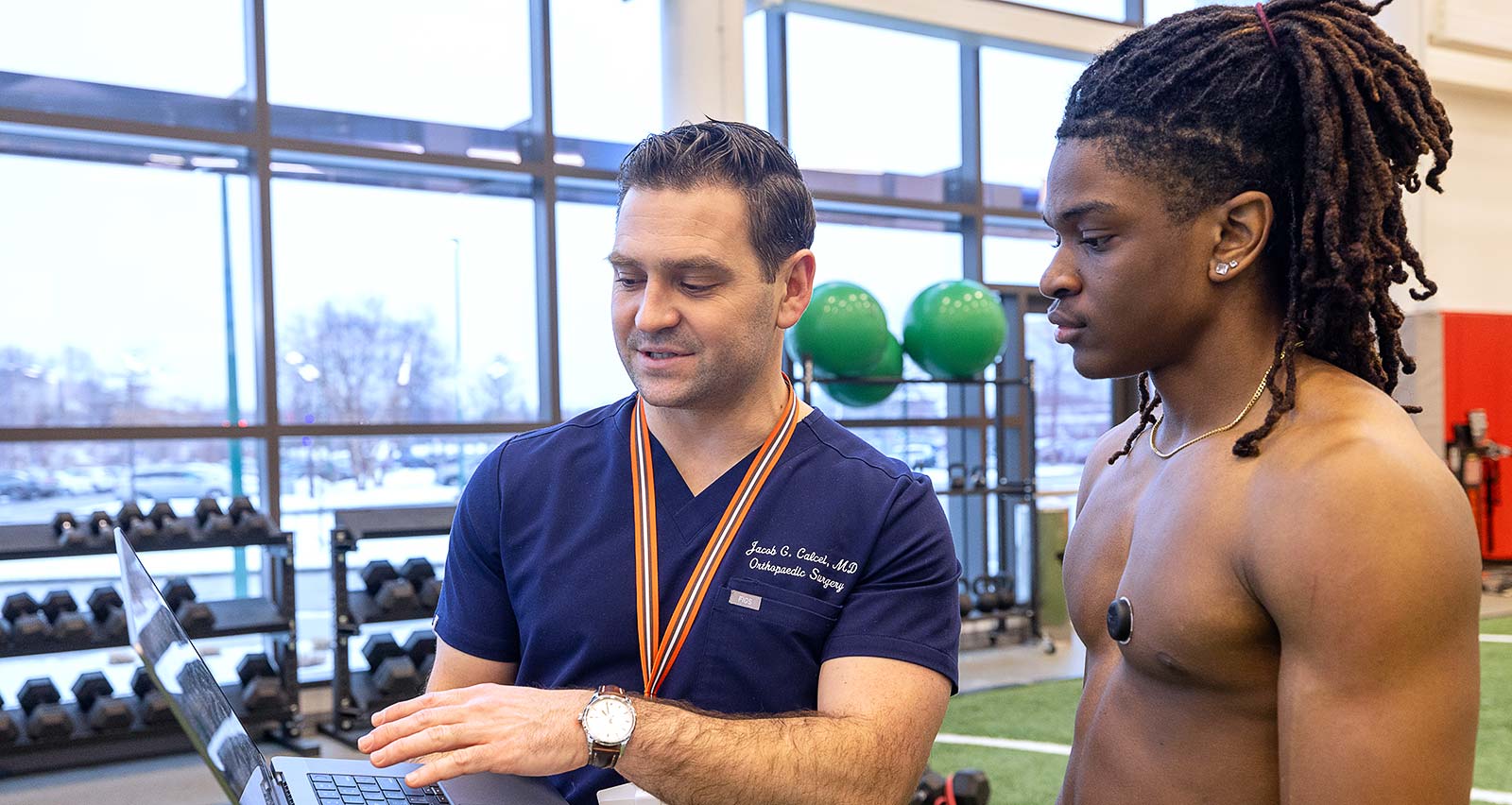 A patient at UH Drusinsky Sports Medicine Institute using wearable technology to measure performance