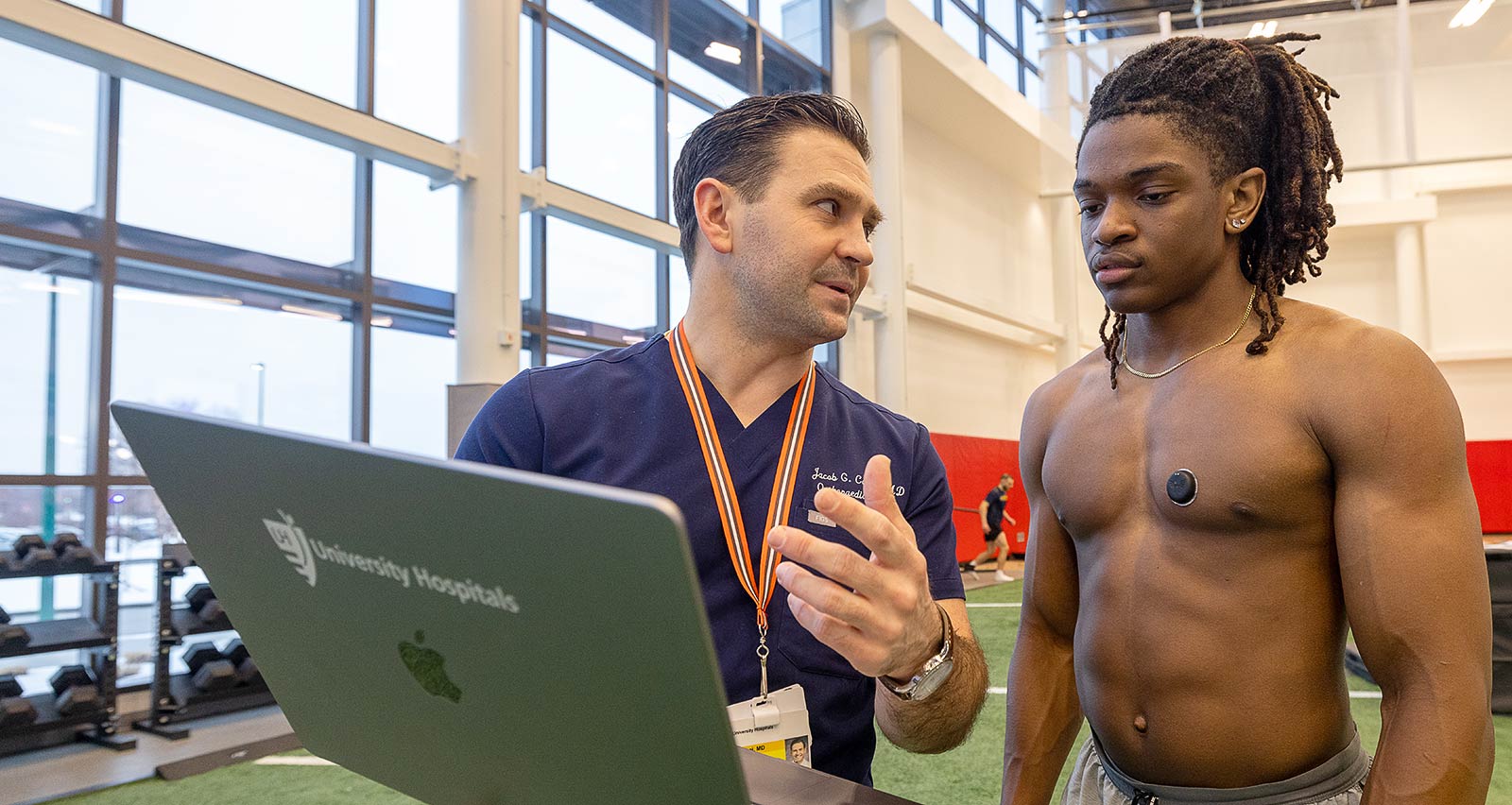 A patient at UH Drusinsky Sports Medicine Institute using wearable technology to measure performance
