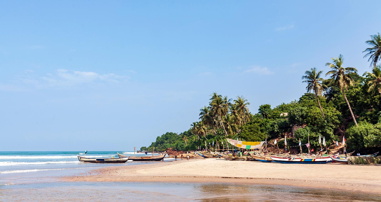 Ghana, village with wooden fishing boats on the Atlantic Ocean