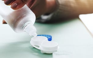 10 Mistakes to Avoid With Contact Lenses
